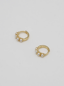 Gold Pearl Huggies