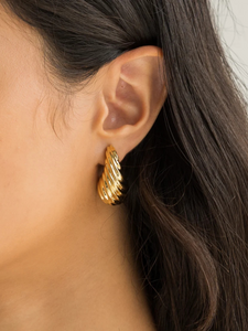 Shell Drop Earring