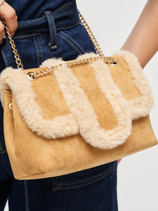 Livi Crossbody