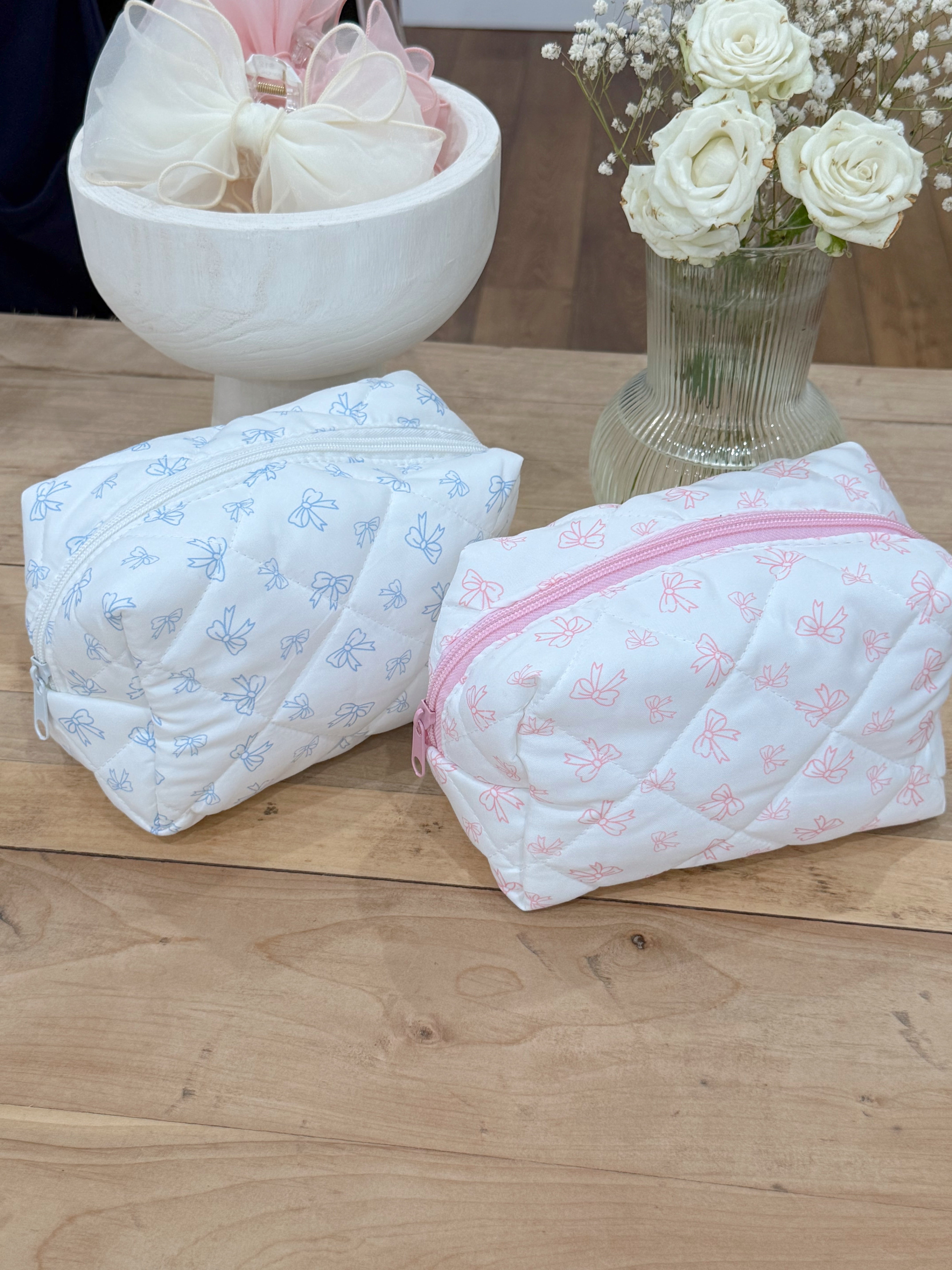 Bow Makeup Pouch (2 Colors)
