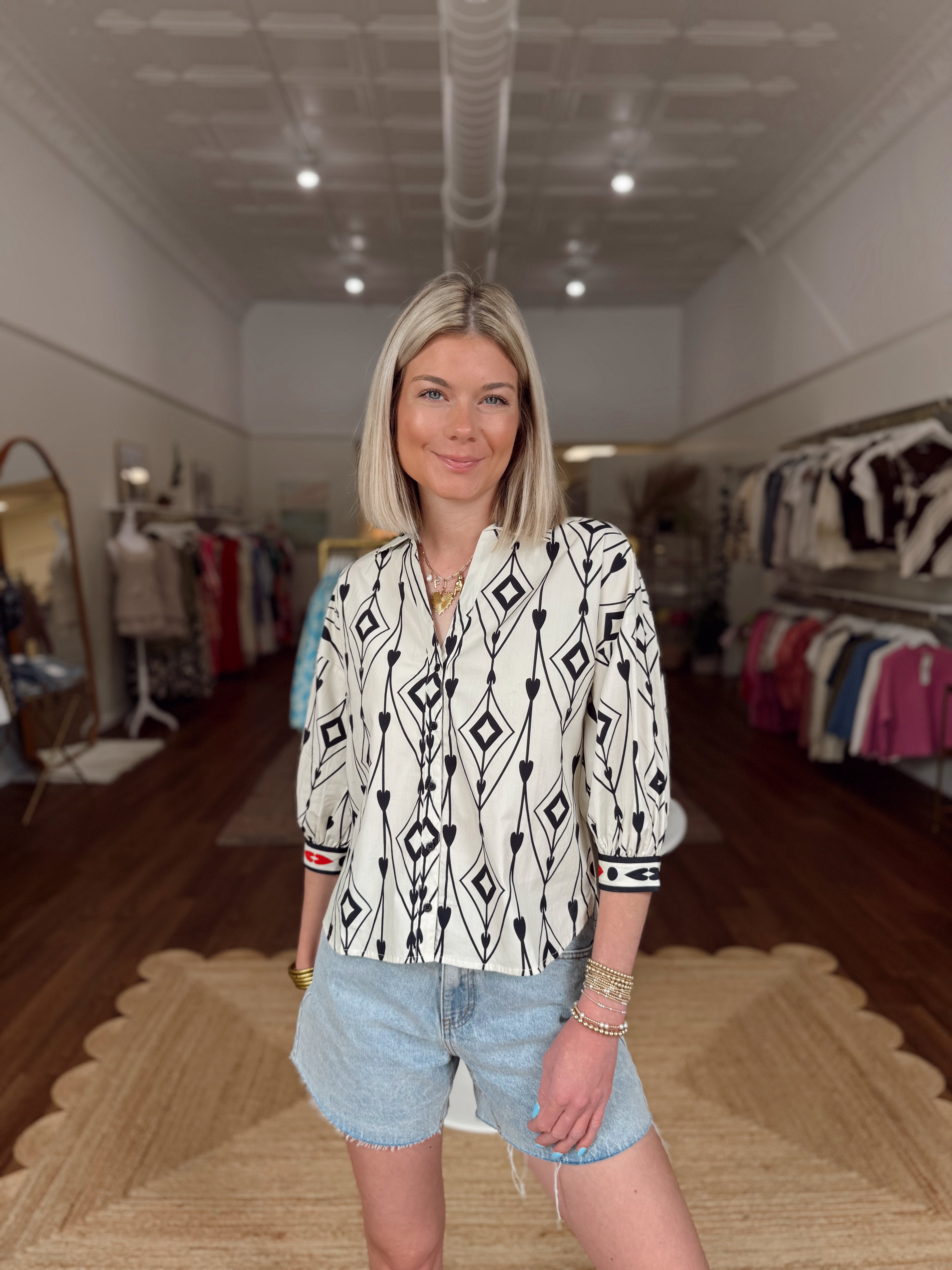 Maude Vivante Elsa Top in Arrow Motifs